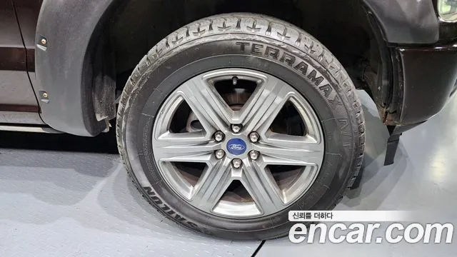 Ford F150 id 2834825 из Кореи 15