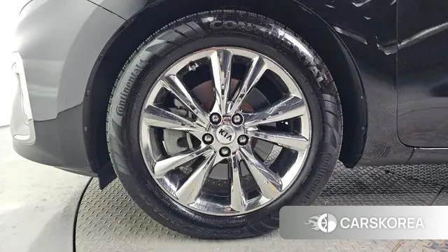 Kia The New Carnival id 3667005 из Кореи 15