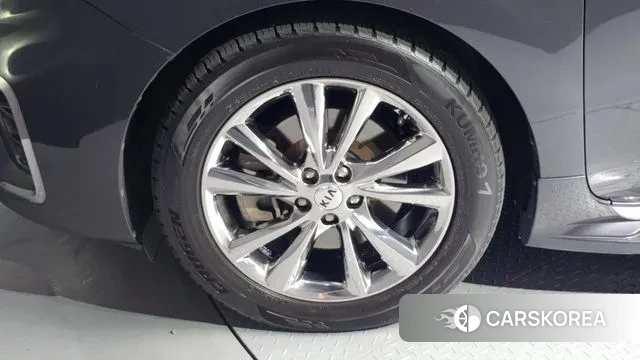 Kia The New Carnival id 3284789 из Кореи 15