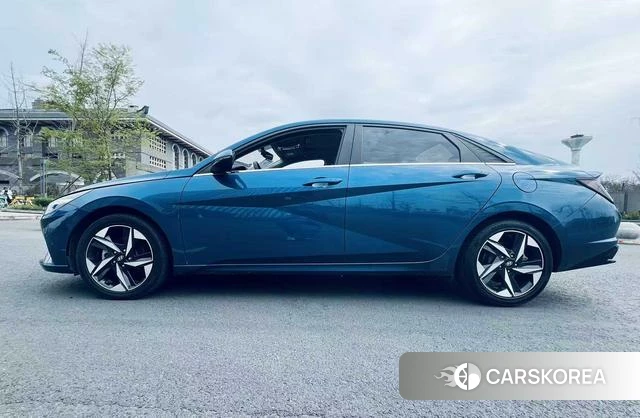 Hyundai Elantra id 4277330 из Китая 10
