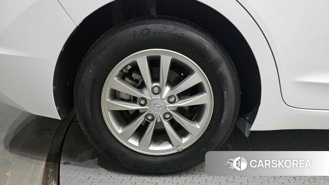 Hyundai The New Avante AD id 3873245 из Кореи 15