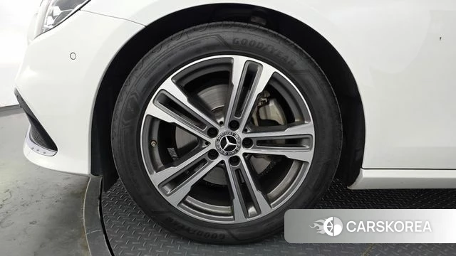 Mercedes-Benz E-Class W213 id 3922142 из Кореи 15