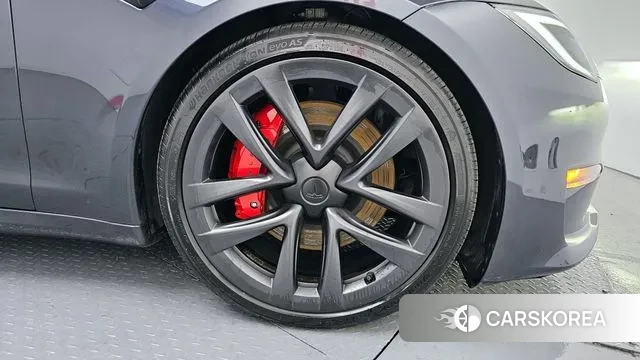 Tesla Model S id 3674816 из Кореи 15