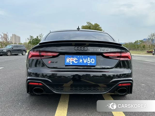 Audi RS 5 id 4240742 из Китая 10