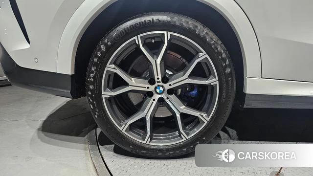 BMW X6 (G06) id 4624985 из Кореи 28