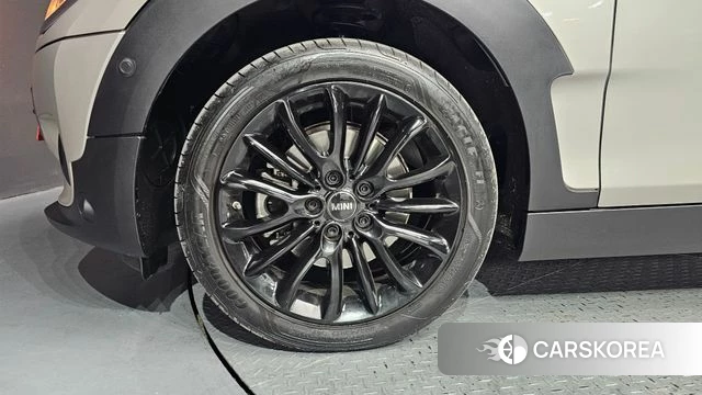 Mini Cooper Clubman id 3877059 из Кореи 15