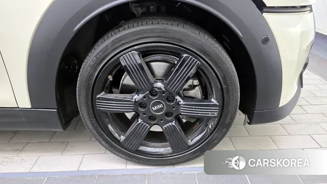 Mini Cooper S Convertible id 3675552 из Кореи 15