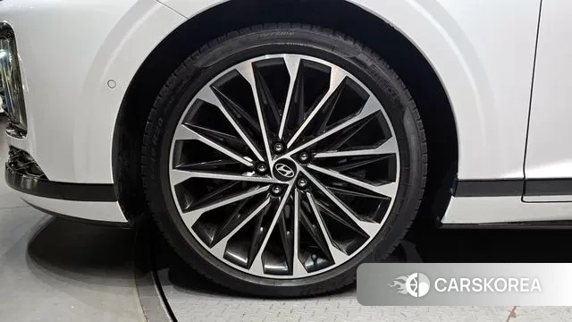 Hyundai Grandeur (GN7) id 3031737 из Кореи 15