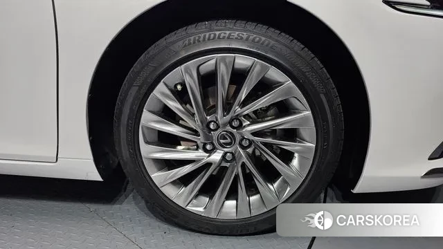 Lexus ES300h 7th generation id 3415465 из Кореи 15