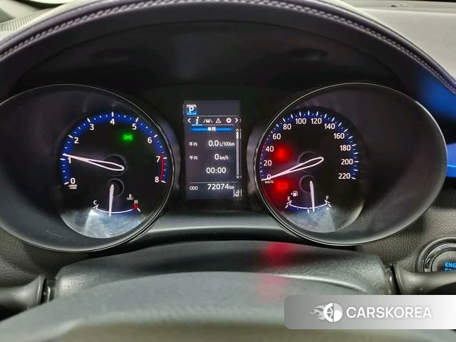 Toyota C-HR id 4210227 из Китая 15