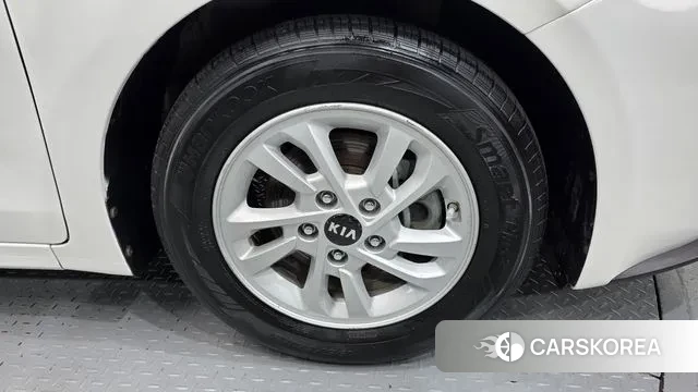 Kia Come New K3 id 3060880 из Кореи 15