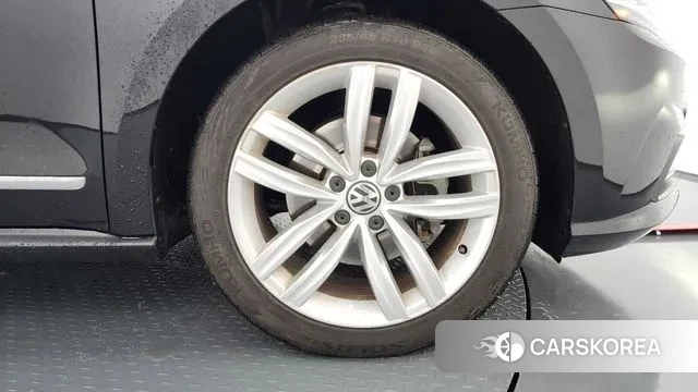 Volkswagen The New Passat id 3408093 из Кореи 15