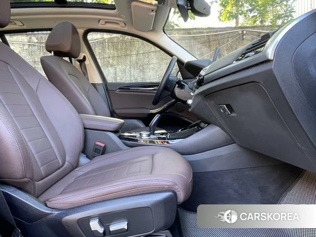 BMW X3 id 4221343 из Китая 25