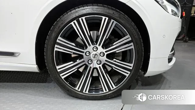 Volvo S90 id 3556456 из Кореи 15