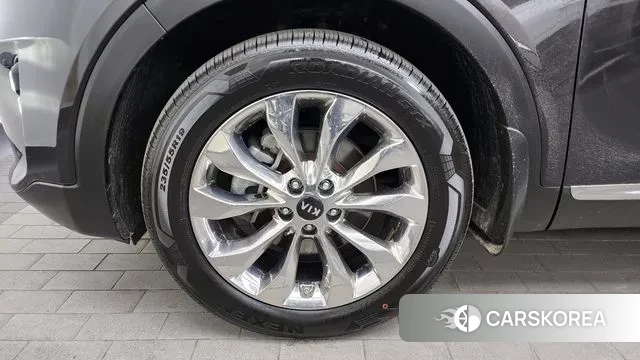 Kia The New Sorento id 3667113 из Кореи 15