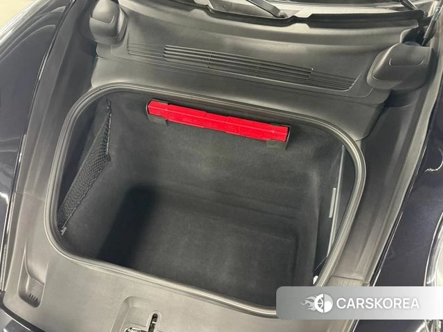 Porsche 911(992) id 4203295 из Кореи 10