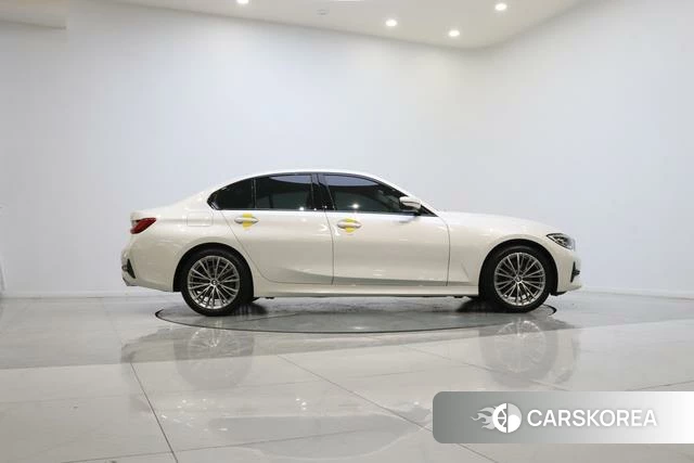 BMW 3 series id 4257775 из Китая 15