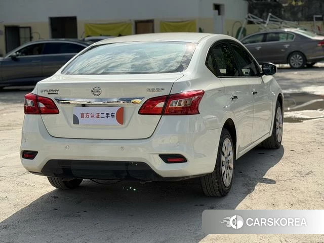 Nissan Xuan Yi 2023 Белый из Китая, фото 5