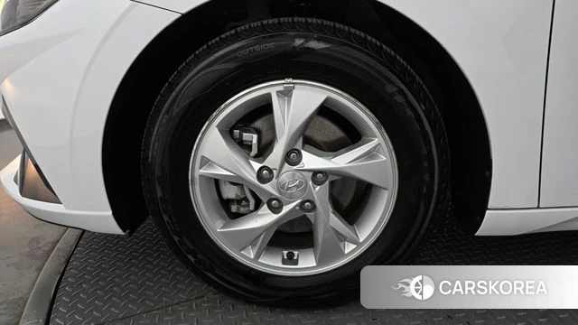 Hyundai Avante (CN7) id 4202462 из Кореи 15