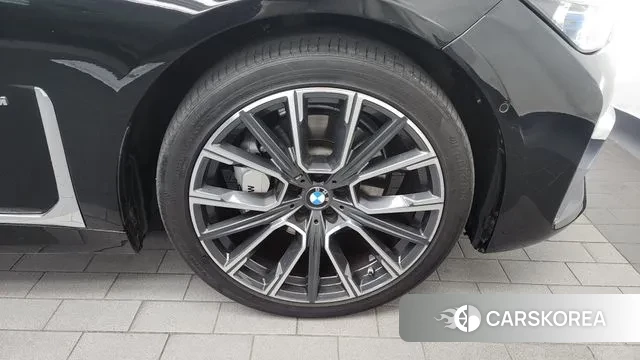 BMW 7 Series (G11) id 3368330 из Кореи 15