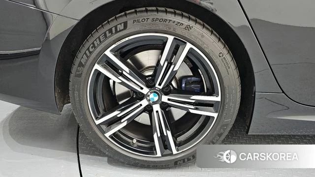 BMW 3 Series (G20) id 3793364 из Кореи 15