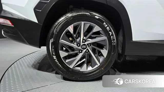 Hyundai Tucson (NX4) id 3702403 из Кореи 15