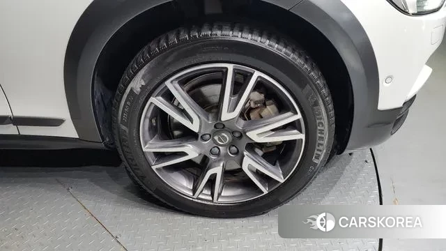 Volvo V90 Cross-Country id 2976967 из Кореи 15
