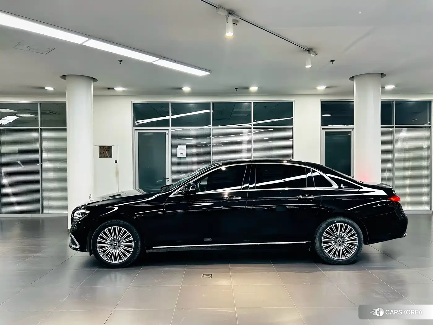 Mercedes-Benz E-Class id 4559579 из Китая 13