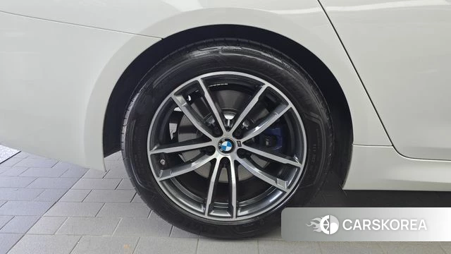 BMW 5 Series (G30) id 4463055 из Кореи 15