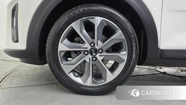 Kia Stonic id 3813912 из Кореи 15