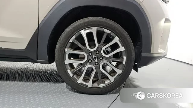 Ssangyong Torres id 3256530 из Кореи 15