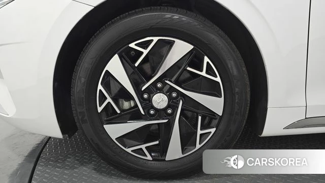 Hyundai The New Grandeur IG Hybrid id 4768908 из Кореи 33