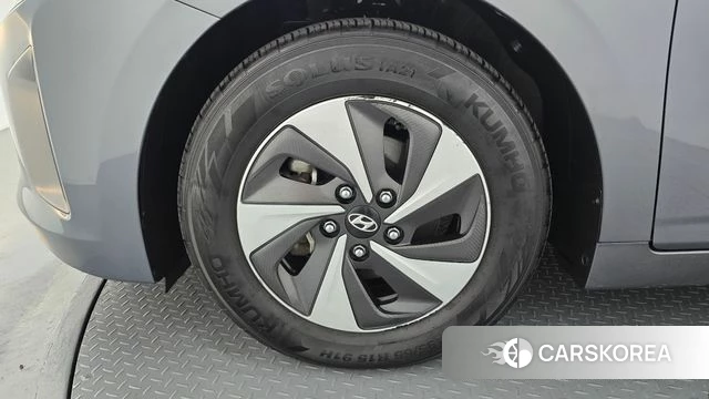 Hyundai Ionic Hybrid id 4417230 из Кореи 15