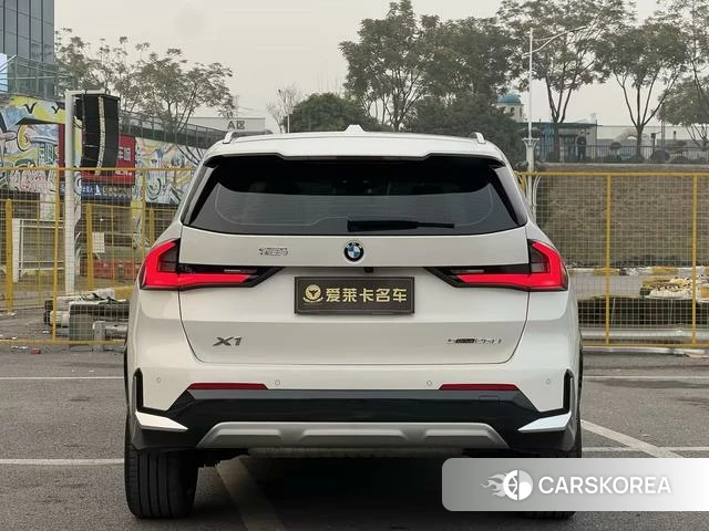 BMW X1 id 4297415 из Китая 14