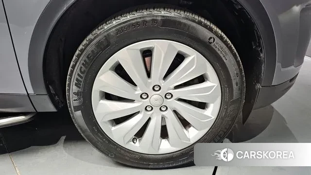 Land Rover Discovery Sports 2nd Generation id 3012874 из Кореи 15