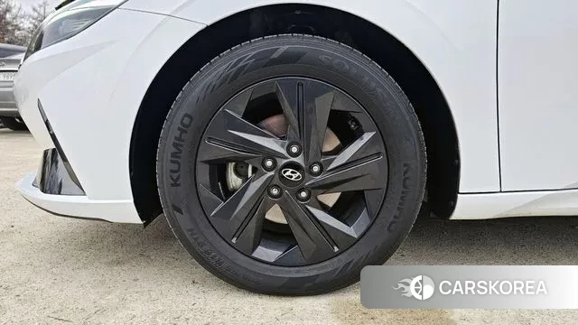 Hyundai Avante (CN7) id 3508220 из Кореи 15