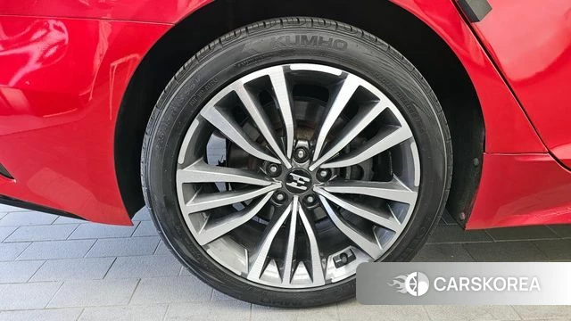 Kia Stinger id 4203645 из Кореи 15