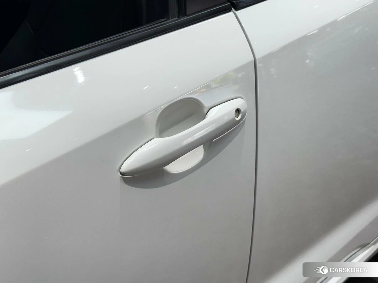 Toyota Corolla id 4413323 из Китая 27