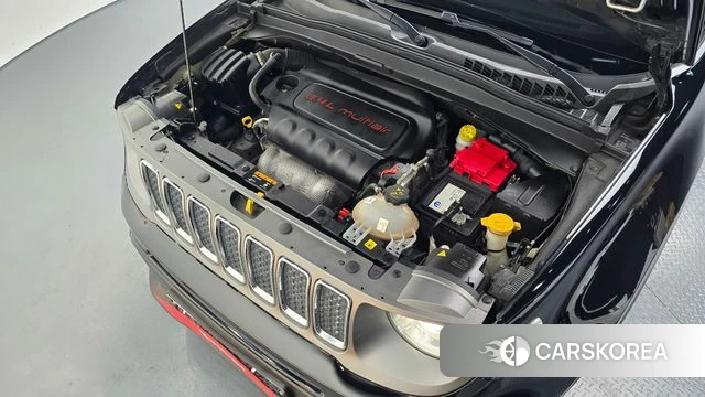 Jeep Renegade id 3879601 из Кореи 15