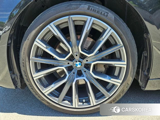 BMW 7 Series (G11) id 4396917 из Кореи 15