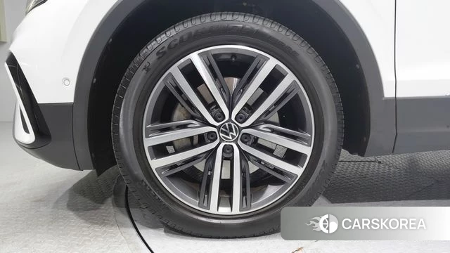 Volkswagen Tiguan Allspace id 3859185 из Кореи 15