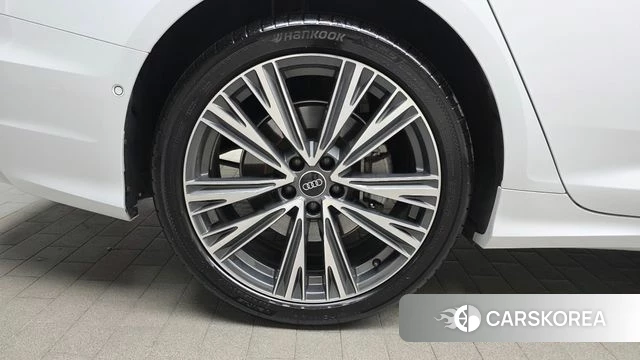 Audi A6 (C8) id 3806059 из Кореи 15