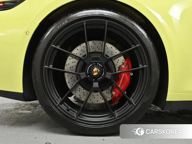 Porsche 911(992) id 3585424 из Кореи 15