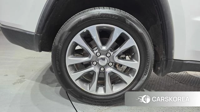 Jeep Grand Cherokee id 4318113 из Кореи 27