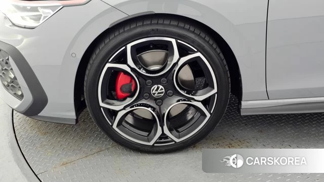 Volkswagen Golf 8th Generation id 4589609 из Кореи 26