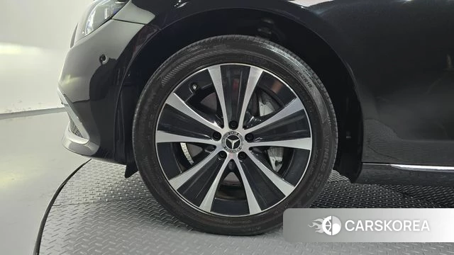 Mercedes-Benz E-Class W213 id 4614449 из Кореи 15