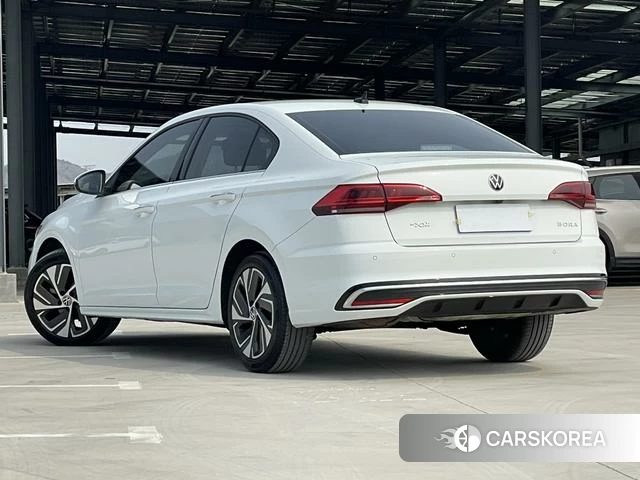 Volkswagen Bora id 4273588 из Китая 18