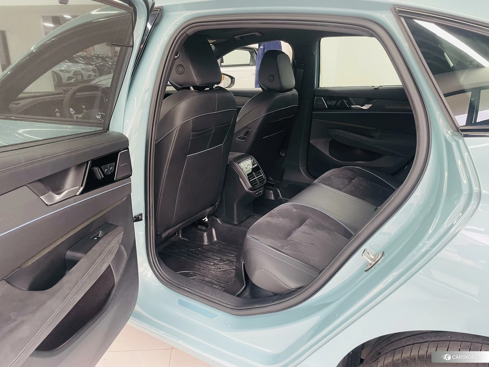 Volkswagen Passat id 4454346 из Китая 13