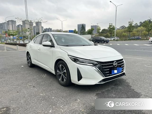 Nissan Xuan Yi 2024 Белый из Китая, фото 5