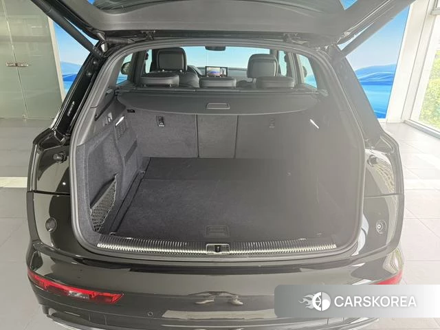 Audi Q5L id 4353422 из Китая 22